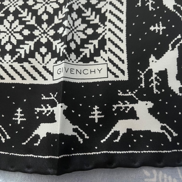 Givenchy silk handkerchief - New - Picture 2 of 6